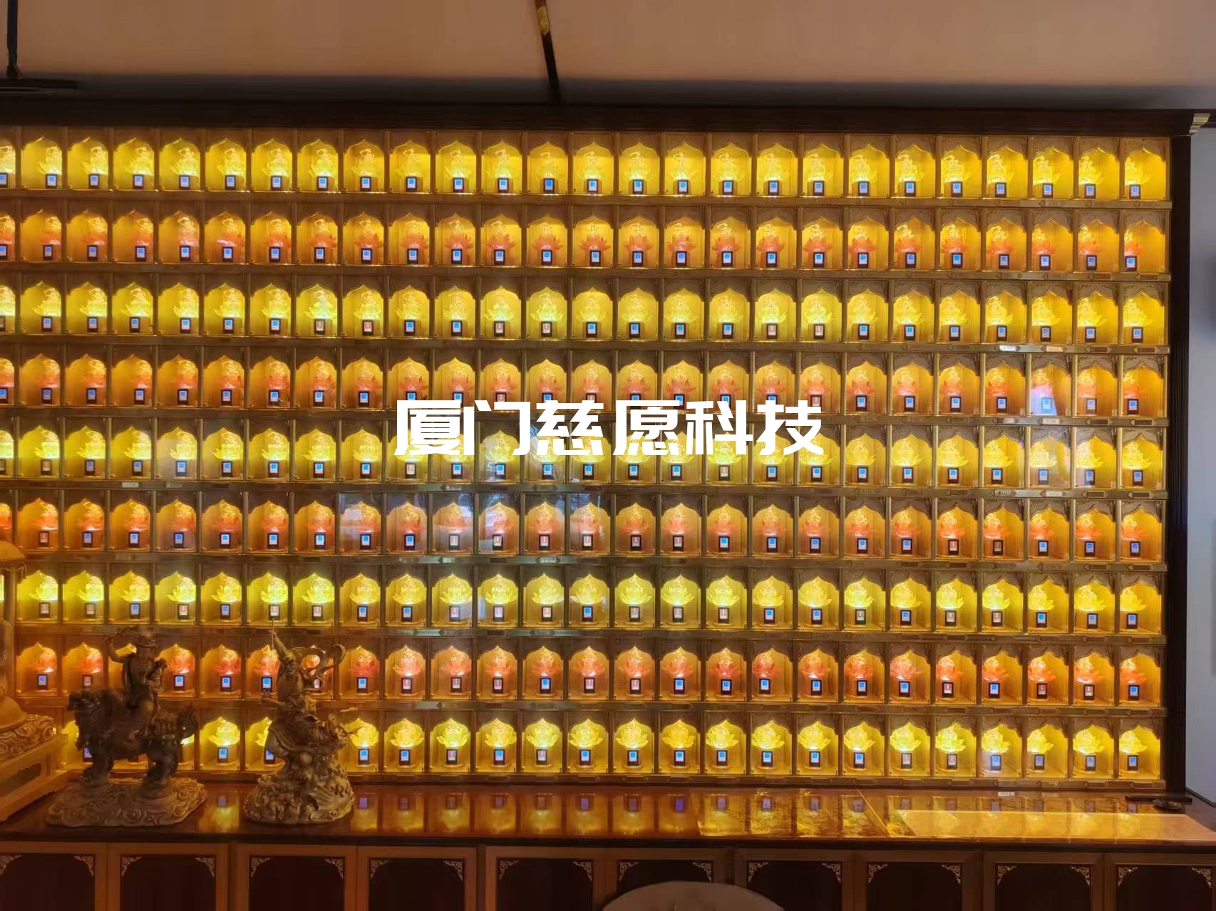 過(guò)年在寺院供燈的功德意義 過(guò)年在寺院供燈的功德意義